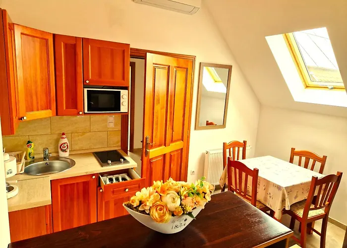 Konukevi Gracia Balatongyörök